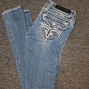 Rock Revival skinny jeans size 26 / 32. And EUC